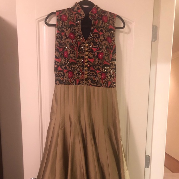 Indian dress